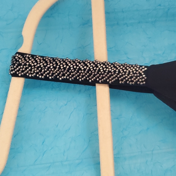 Top - Picture 6 of 9